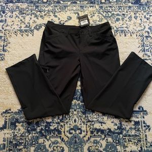 Eddie Bauer Roll Up Adventure Pant